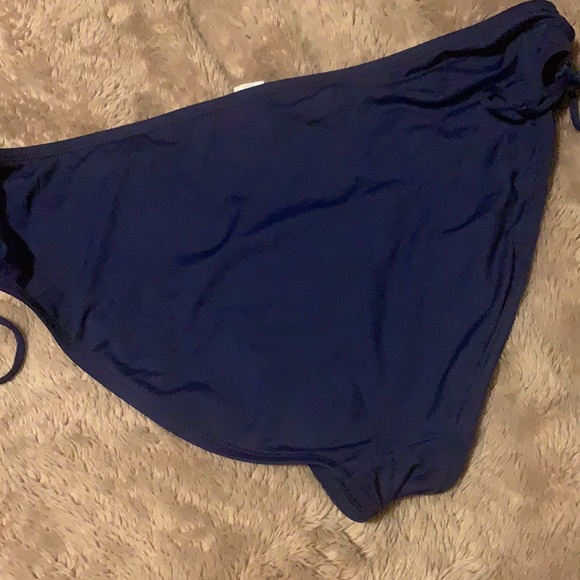 Navy Blue Ruched Tankini - Picture 9 of 10
